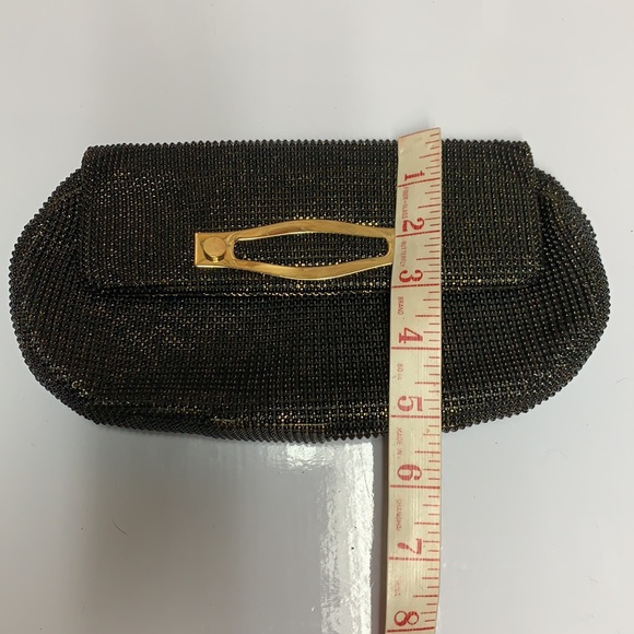 Vintage Whiting and Davis mesh ball clutch purse - Picture 16 of 17